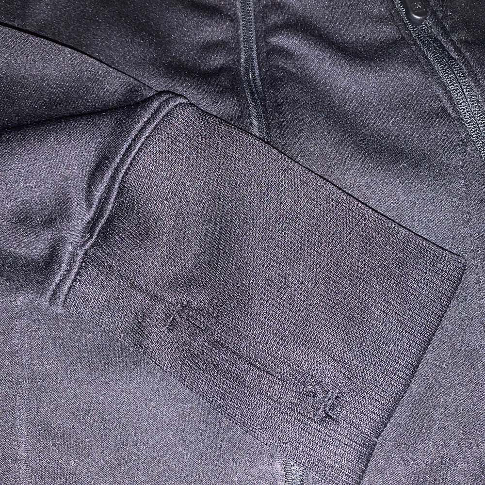 Avalanche Black Athletic Full Zipper Jacket w/Zipper Pockets Size: Small EUC - Picture 6 of 8